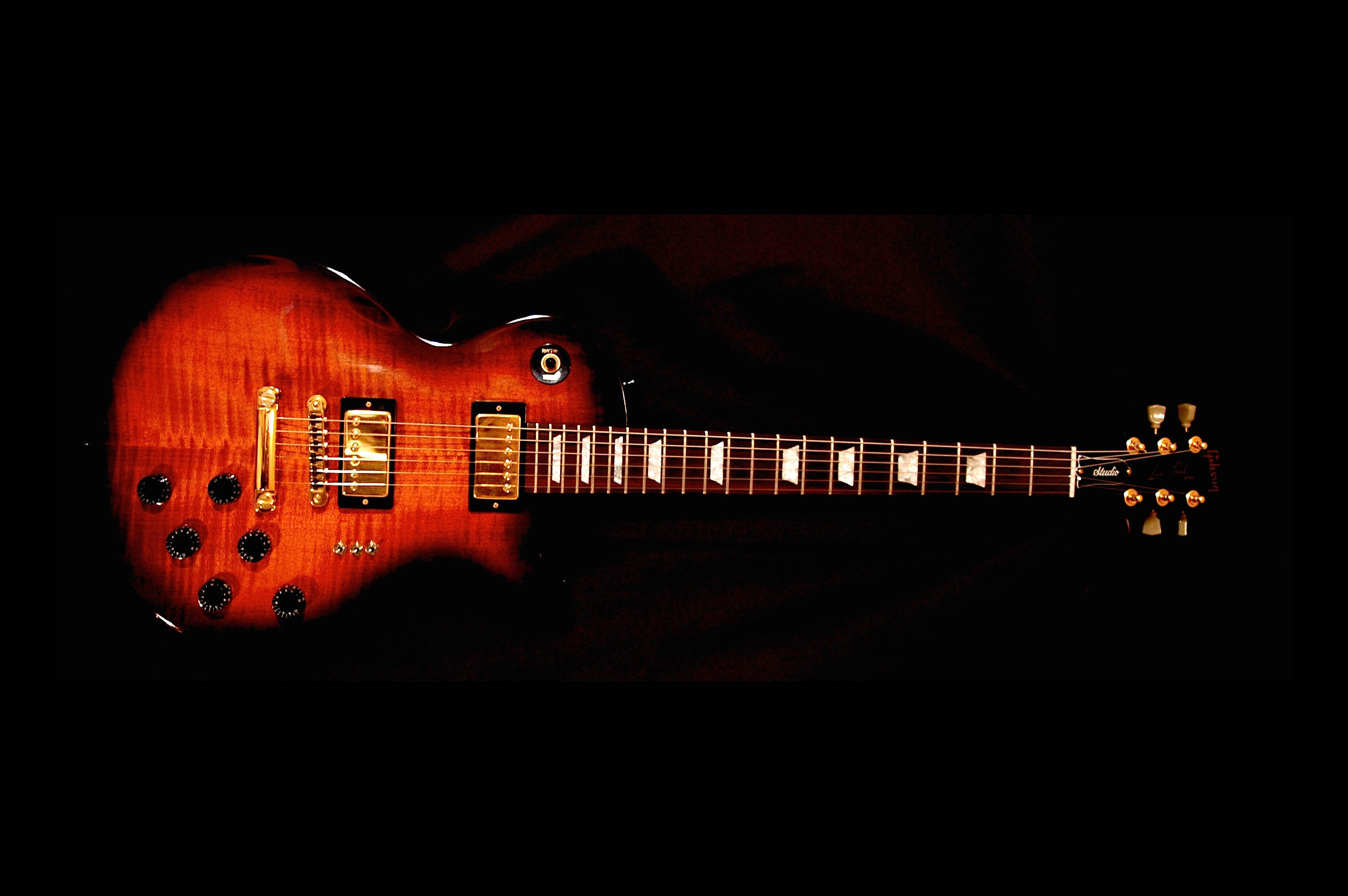 Gibson Les Paul Studio (Modified)
