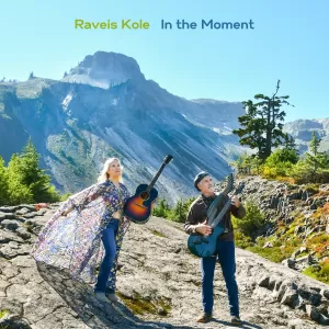 Raveis Kole - In the Moment