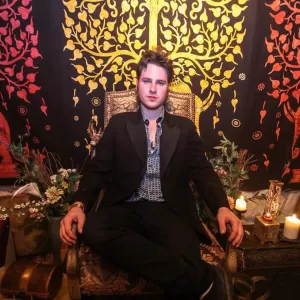 James Keith - Cirque de Barron