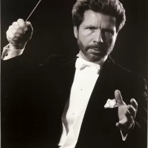 Yale Symphony Orchestra directed by John Mauceri - Beethoven Piano Concerto No. 5 'Emperor'