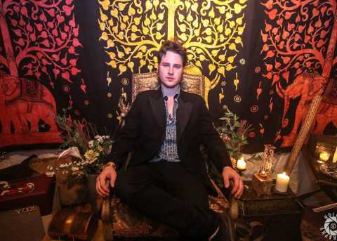 James Keith - Cirque de Barron